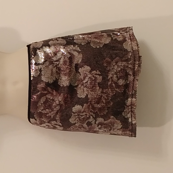 Floral, Sequence Mini Skirt - Picture 1 of 4